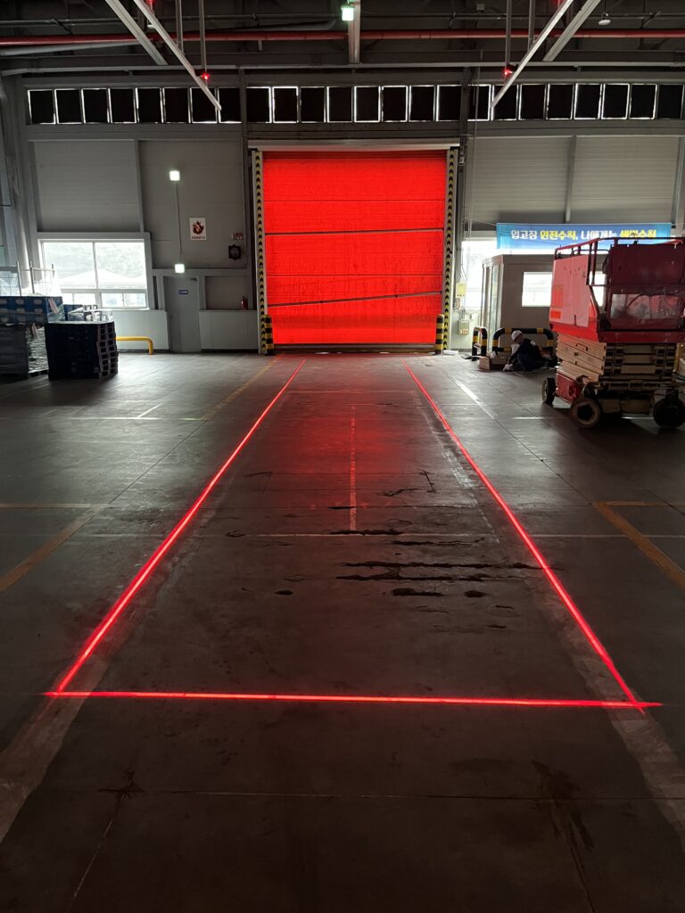 Line laser